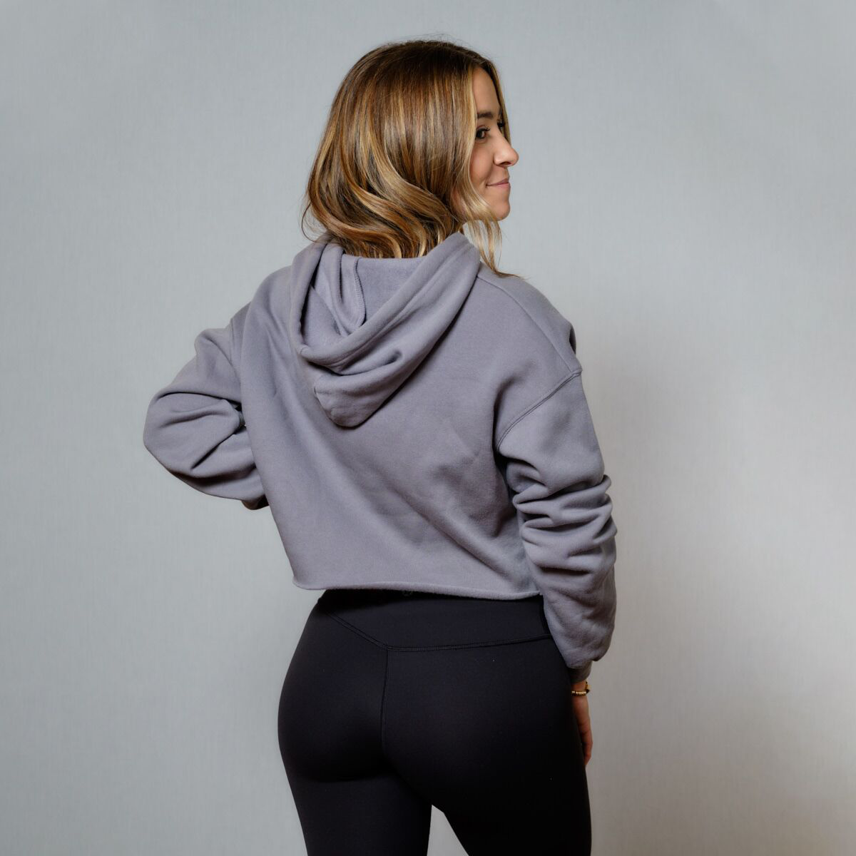 O2 Women's Cropped Hoodie